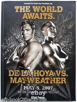 2007 FLOYD MAYWEATHER JR v OSCAR DE LA HOYA fight program signed by Mayweather
