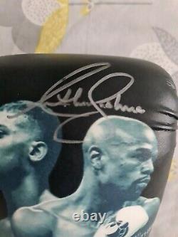 Anthony Joshua And Floyd Mayweather Champions Signed Boxing Glove. Inc