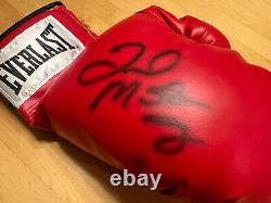 Autographed Floyd Mayweather Jr Hand-Signed Everlast Boxing Glove Undefeated