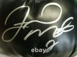 FLOYD MAYWEATHER JR. Signed Autographed EVERLAST BOXING Glove. BECKETT WITNESSED