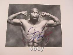 FLOYD MAYWEATHER JR signed 8x10 photo The Money Team Manny Pacquiao