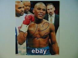 Fighter of the Year Floyd Mayweather Jr. Signed 8X10 Color Photo Mueller COA