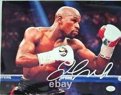 Floyd Mayweather Autographed 8x10 With Certification