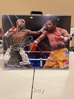 Floyd Mayweather Autographed/Signed 11X14 vs Pacquiao Photo- Beckett Certified