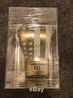 Floyd Mayweather Jnr Signed Glove, Certificate Of Authenticity, In Display Case