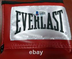 Floyd Mayweather Jr. Autographed Red Everlast Boxing Glove Lh Beckett 121799