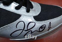 Floyd Mayweather Jr. Autographed Reebok Silver Boxing Shoes Beckett 121801