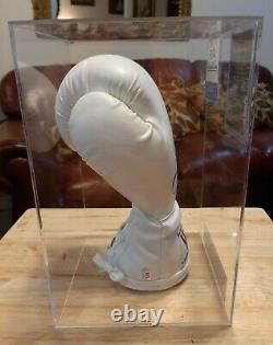 Floyd Mayweather Jr. Autographed Signed Boxing Glove With Psa Coa And Case