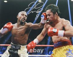 Floyd Mayweather Jr Signed 11x14 Photo vs. Manny Pacquiao Beckett HOLO Witnessed