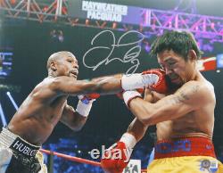 Floyd Mayweather Jr Signed 11x14 Photo vs. Manny Pacquiao Beckett HOLO Witnessed