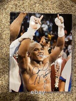 Floyd Mayweather Jr. Signed Autographed 11x14 Photo Boxing