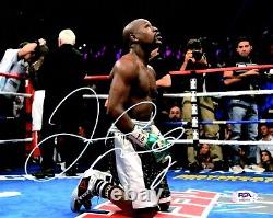Floyd Mayweather Jr. Signed Autographed Boxing 8x10 inch Photo + PSA/DNA COA