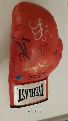 Multi Signed Boxing Glove Muhammad Ali, Floyd Mayweather, Manny Paquio, George