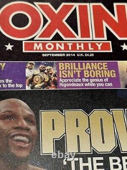 19 magazines de boxe avec Floyd Mayweather en couverture dans The Ring Boxing Monthly Big Fights.