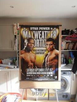 FLOYD MAYWEATHER JR contre VICTOR ORTIZ Affiche originale du combat signée en double par HBO Boxing 30