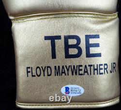 Floyd Mayweather Jr. Autographié Gold Boxing Glove Avec Photo Rh Beckett 123603