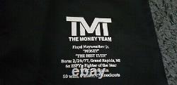 Floyd Mayweather Jr a signé des shorts de boxe TMT noirs, édition limitée à 50 exemplaires, BAS P29692.