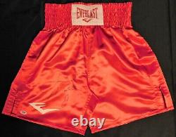 Floyd Mayweather Jr. a signé des troncs de boxe / shorts rouges Everlast authentiques PSA