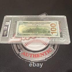 Floyd Mayweather Jr. a signé le billet de 100 dollars en monnaie américaine x4 avec l'inscription PSA Auth Auto D.
