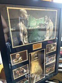 Floyd Mayweather Signé & Framed Boxing Glove