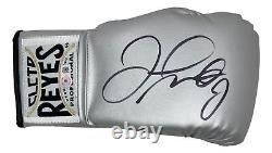 Gant de boxe droit argenté Cleto Reyes signé par Floyd Mayweather Jr BAS ITP