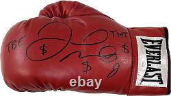 Gant de boxe en cuir rouge signé autographé par Floyd Mayweather JSA WIT879219 à gauche