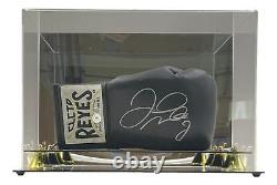 Gant de boxe noir Cleto Reyes main droite signé par Floyd Mayweather Jr avec certification BAS et étui