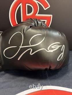 Gant de boxe signé Reyes par Floyd Mayweather WBC WBA BAS COA.