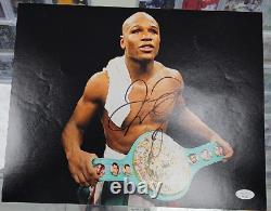 Photo de boxe autographiée Floyd Mayweather Jr. 11X14 avec certificat JSA